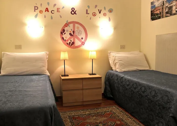 Aida Trevi Fountain * Rom