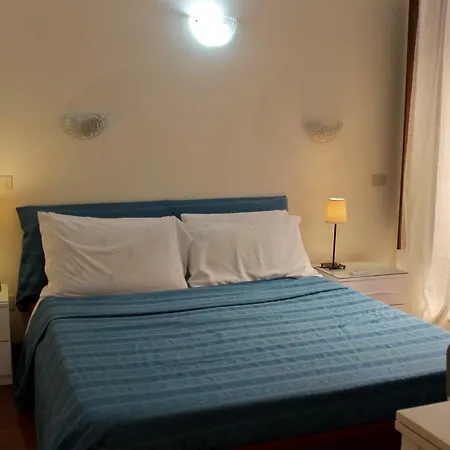 Apartment Aida Trevi Fountain *
